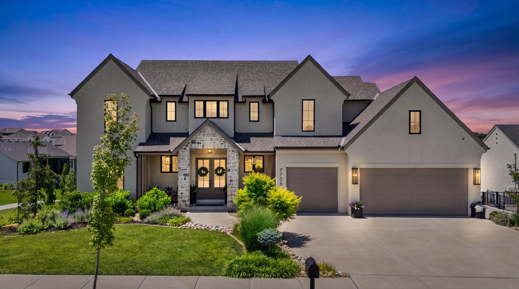 7706 N Donnelly Avenue at virtual twilight