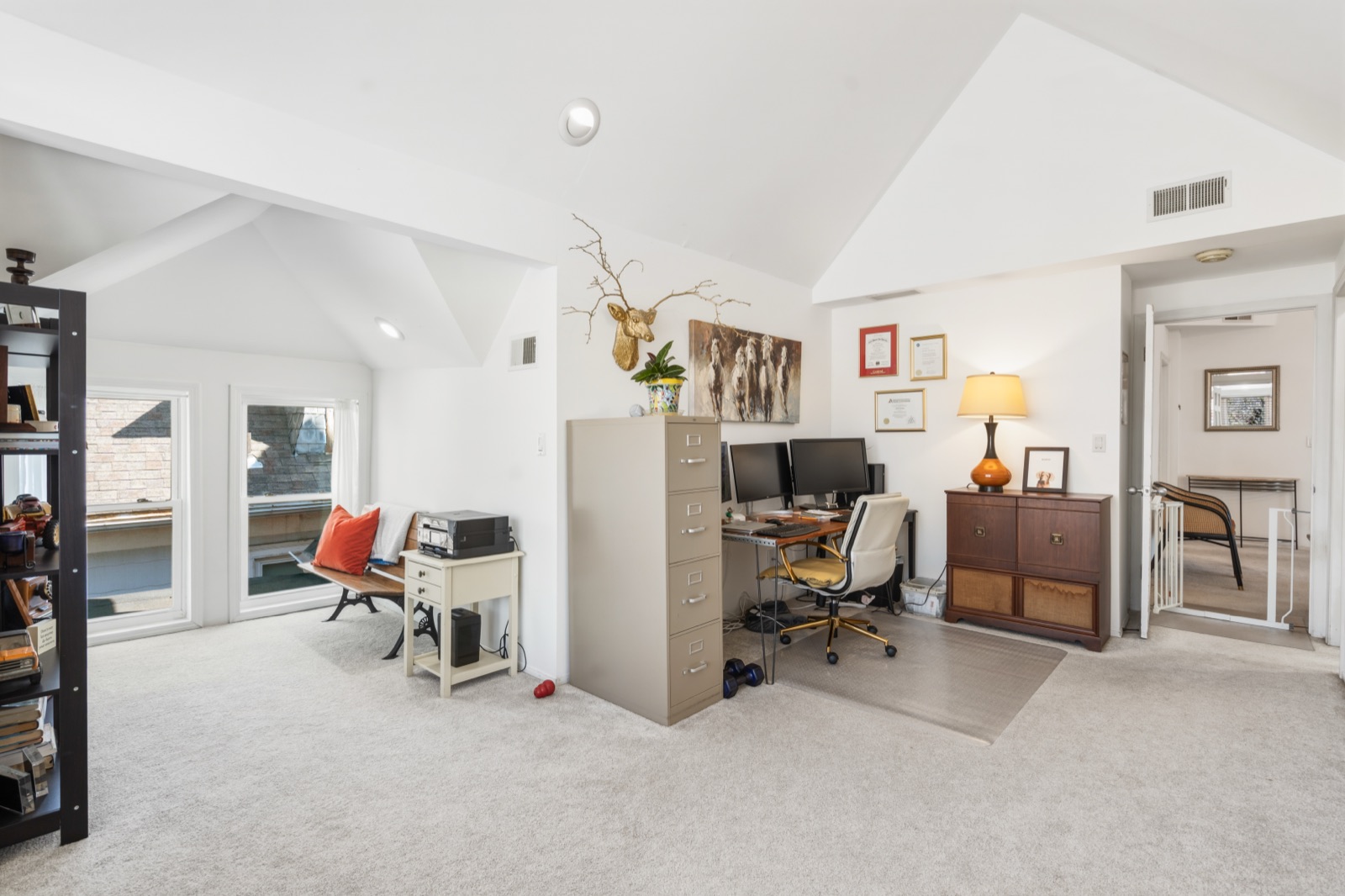 415 Benton Boulevard photo