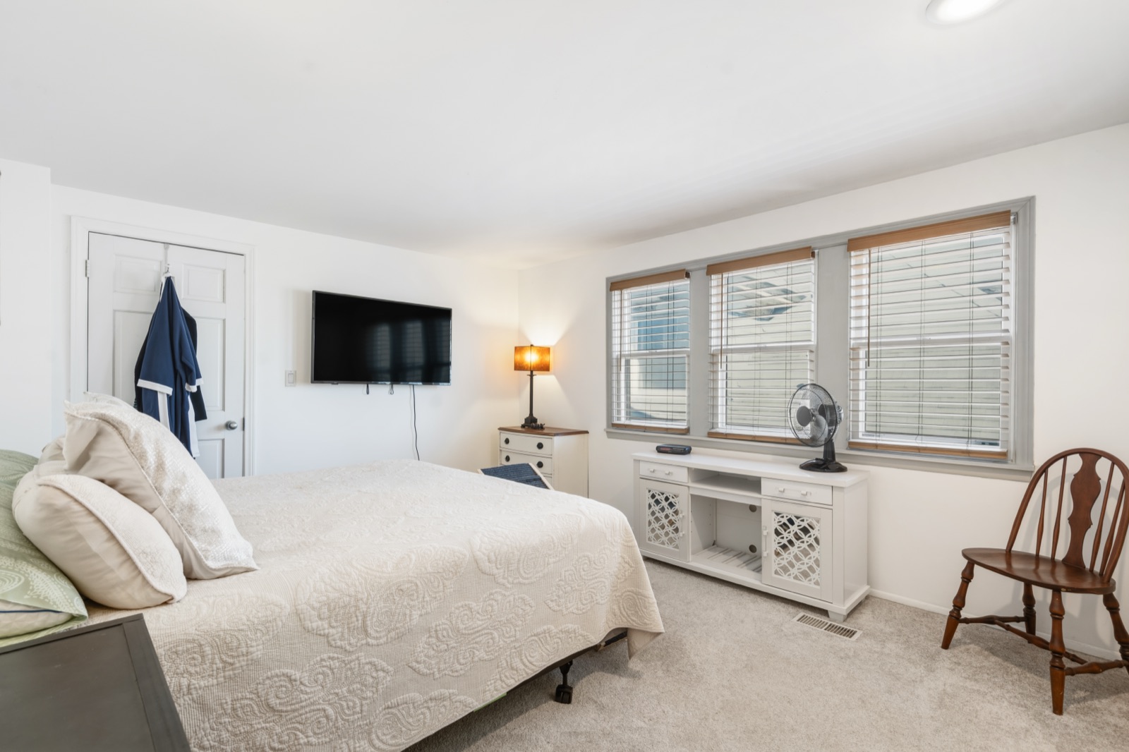 415 Benton Boulevard photo
