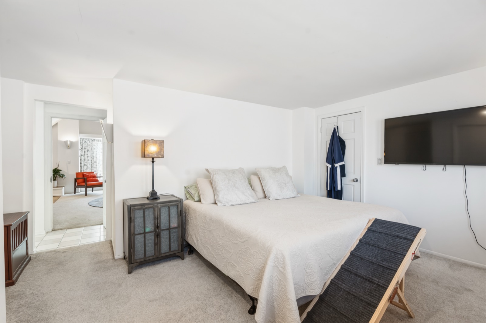 415 Benton Boulevard photo