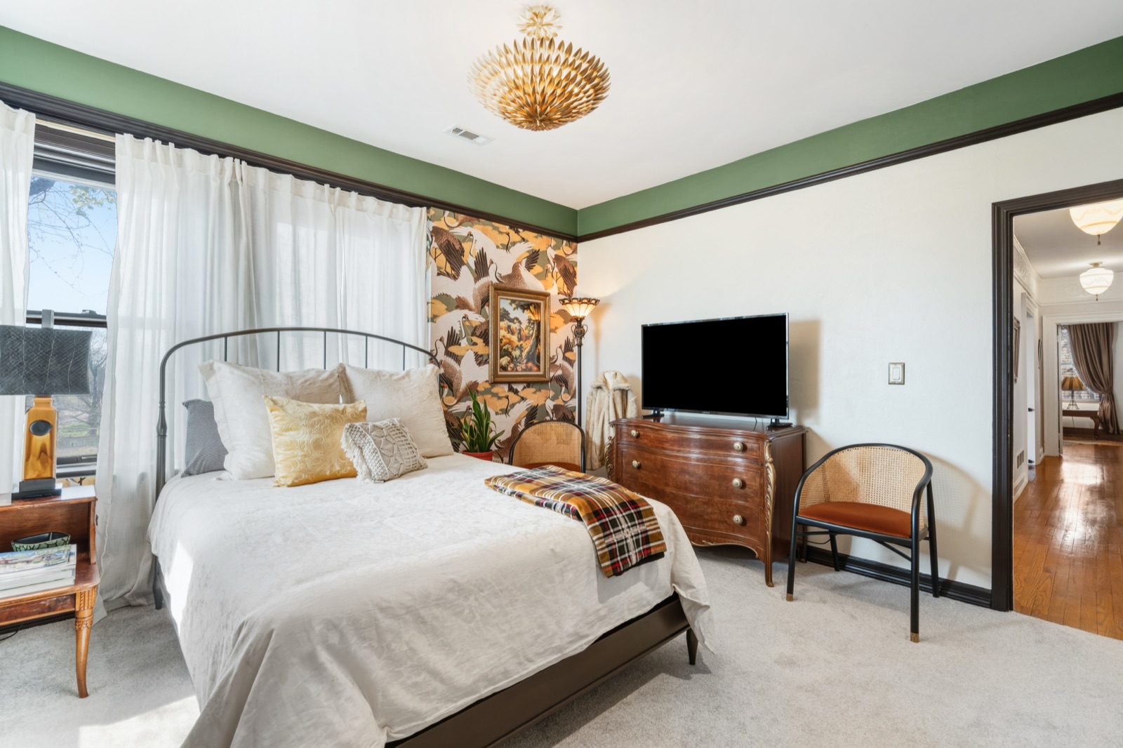 415 Benton Boulevard photo