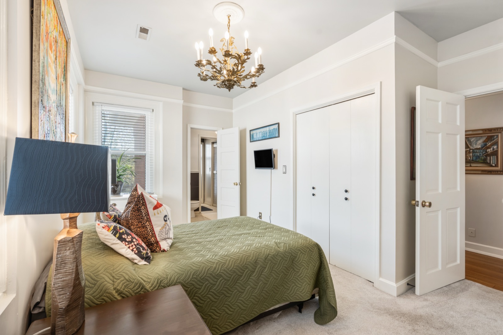 415 Benton Boulevard photo