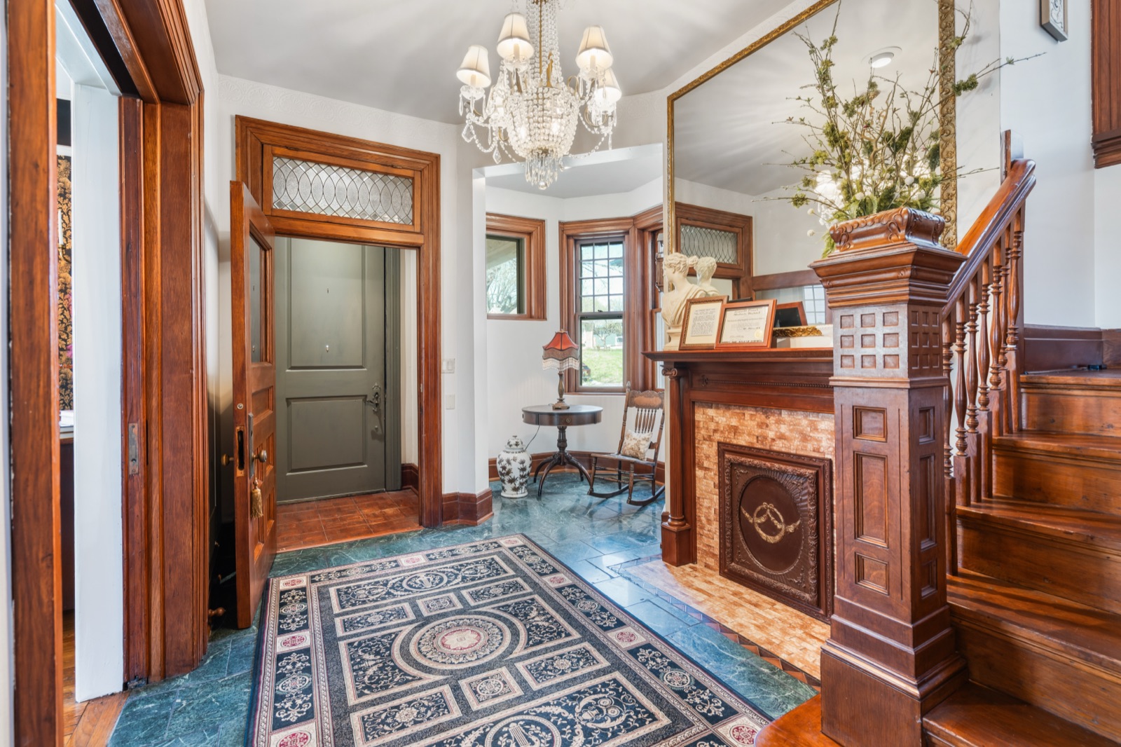 415 Benton Boulevard photo