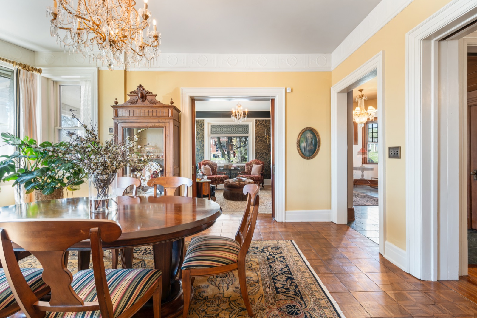 415 Benton Boulevard photo