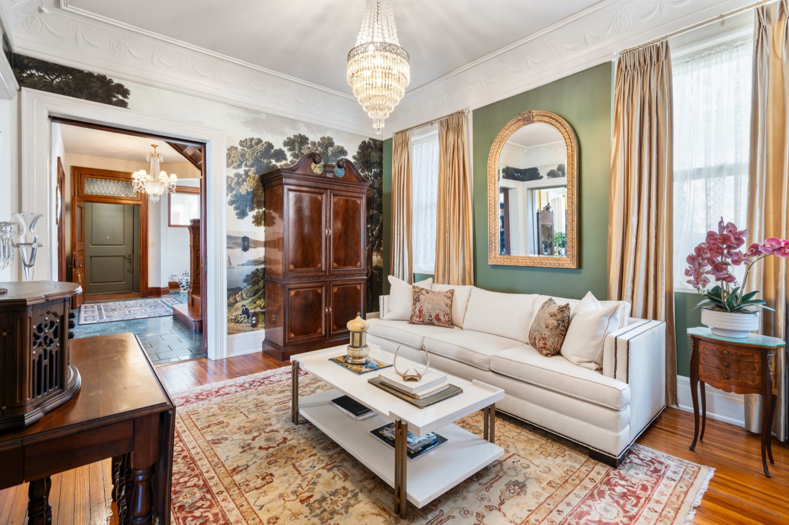415 Benton Boulevard photo