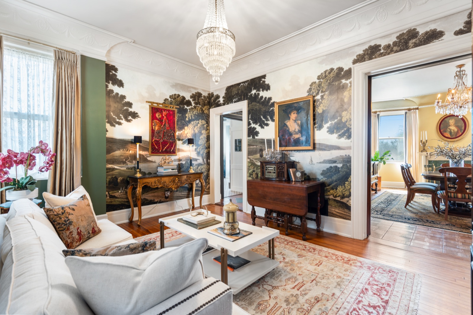 415 Benton Boulevard photo