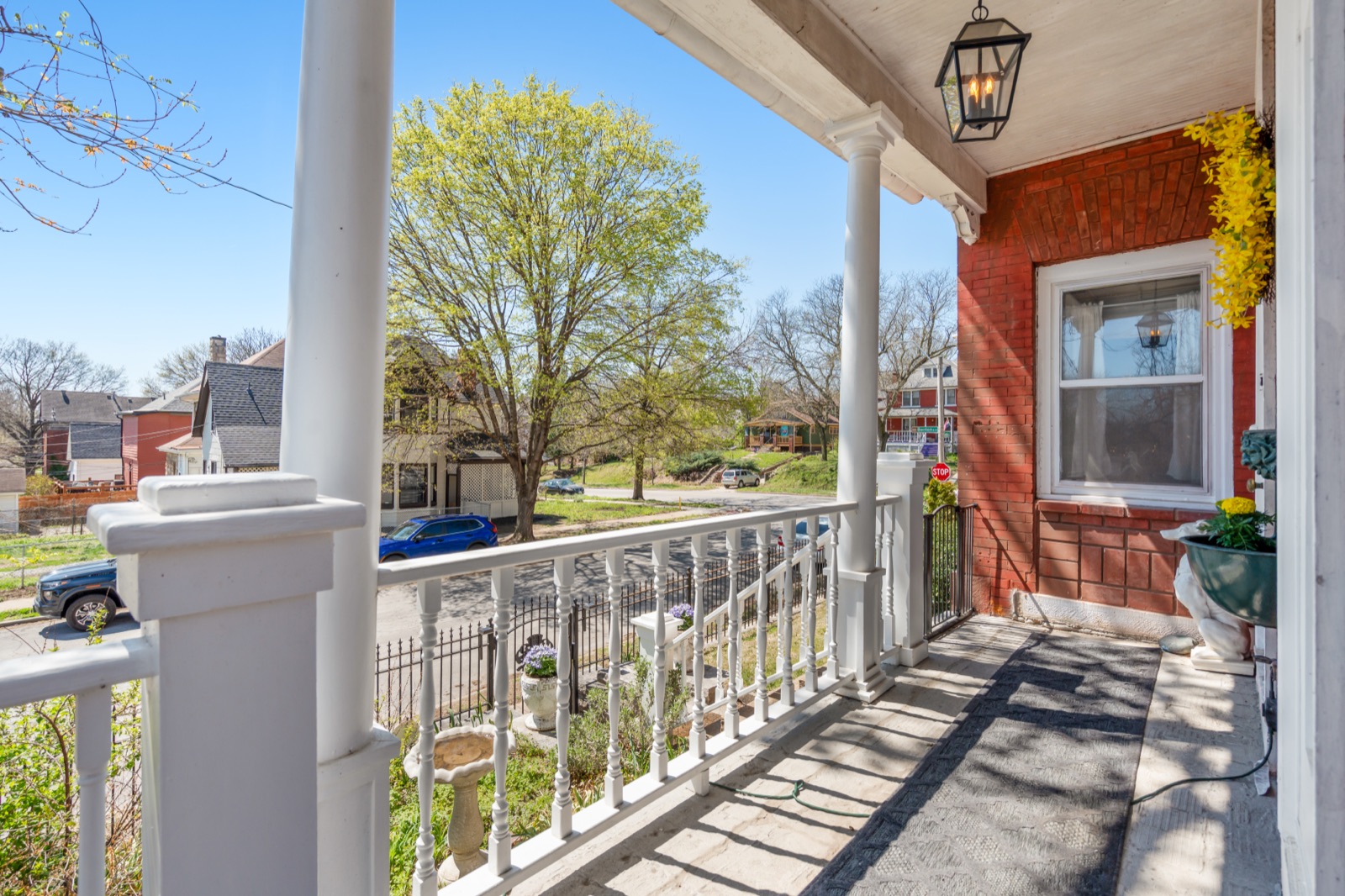 415 Benton Boulevard photo