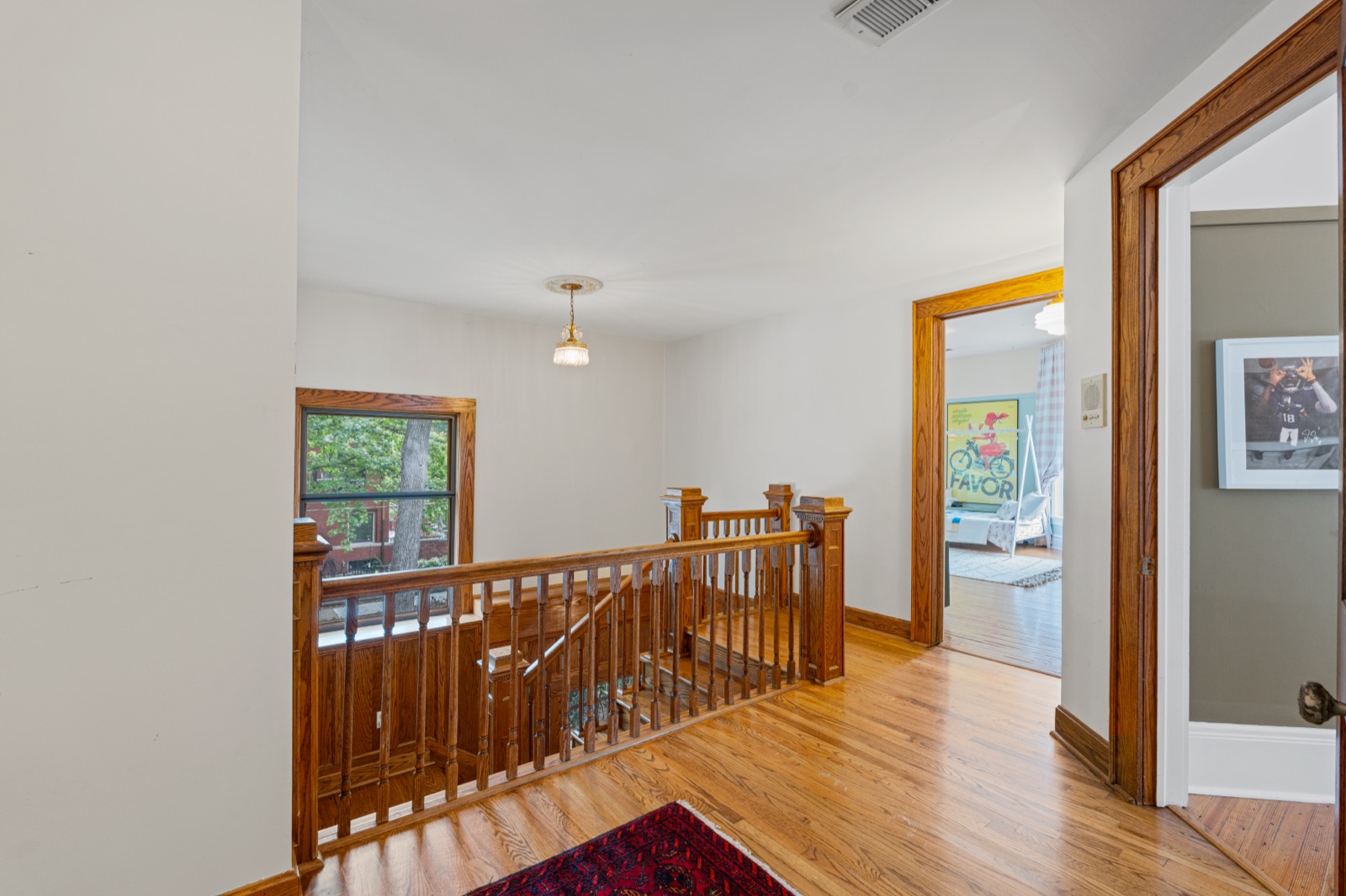 3501 Gladstone Boulevard photo