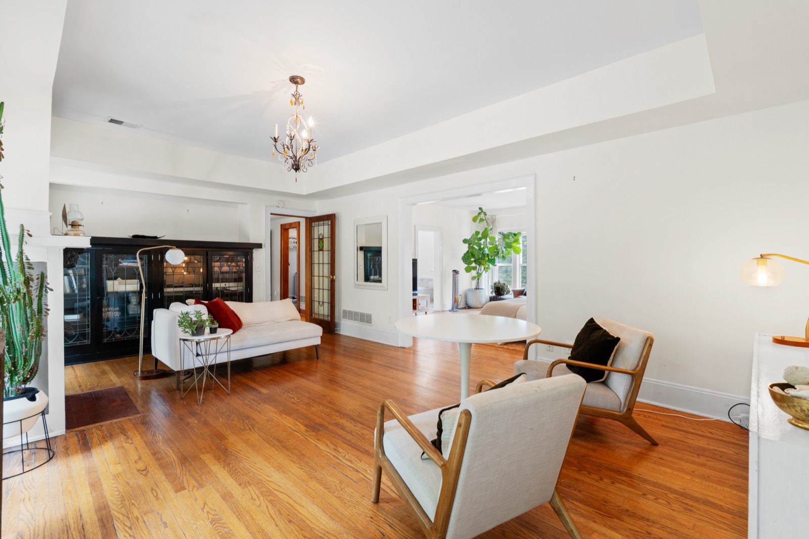 3501 Gladstone Boulevard photo