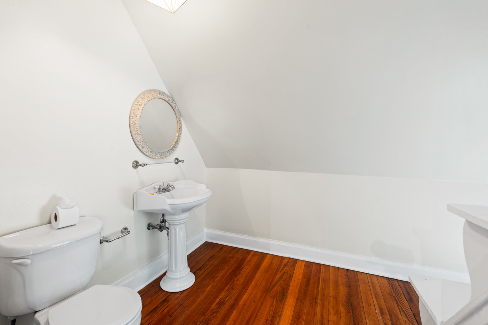 3501 Gladstone Boulevard photo