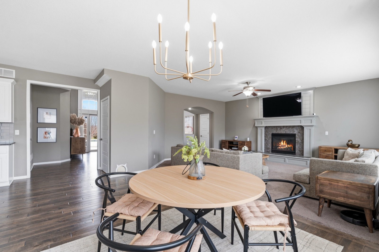 5129 Meadow Lark Dr photo