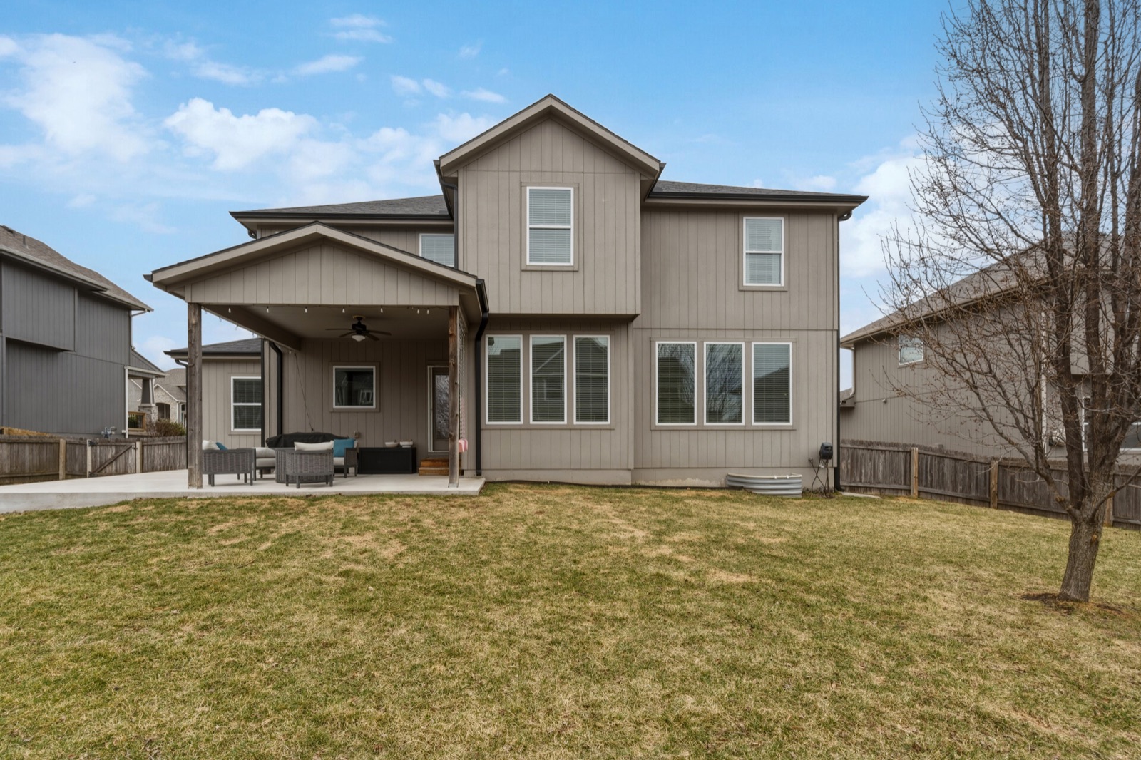5129 Meadow Lark Dr photo